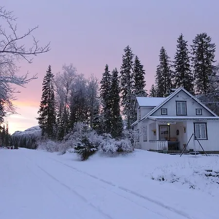 & Holiday home *