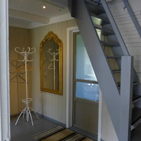 & Holiday home *